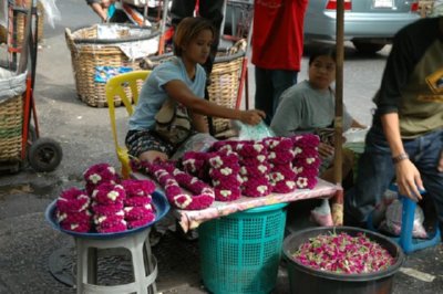 COMERCIO - RAMILLETE FLORES